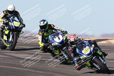 media/Dec-07-2025-CVMA (Sun) [[3e7d2de5dc]]/Race 6-The Shootout/